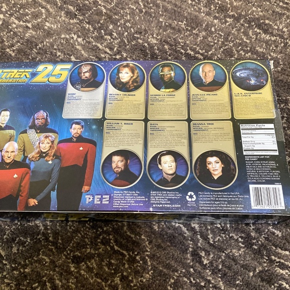 25th anniversary Star Trek pez dispenser kit - Picture 5 of 6